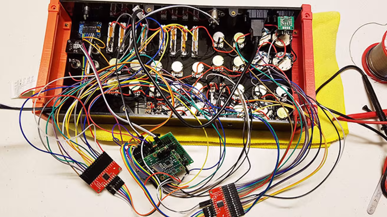 
<span>303 Day & votre futur synthé fait maison</span>
