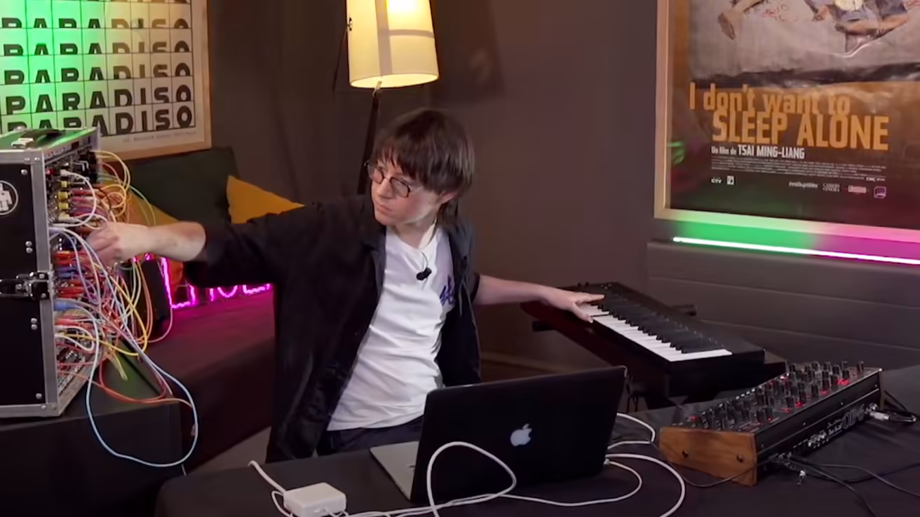 
<span>Vous n'aurez cette info dans aucune autre émission (ft. Canblaster)</span>
