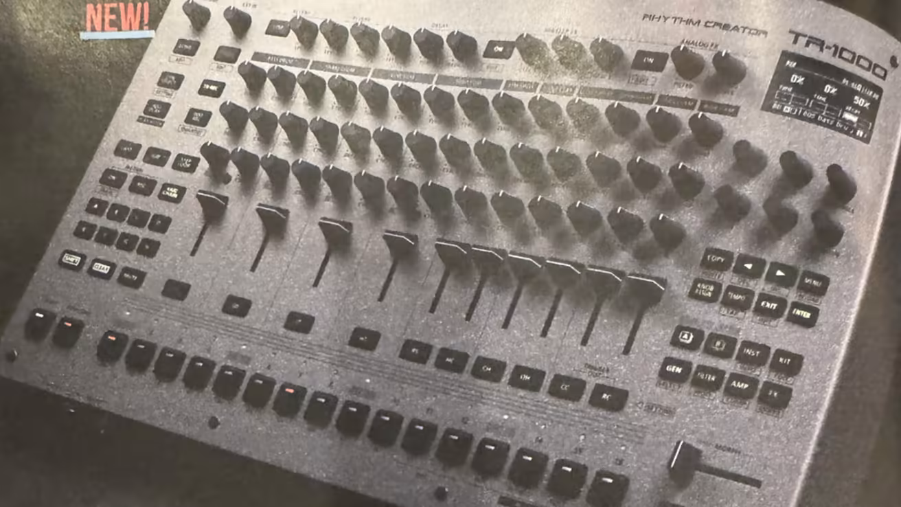 
<span>Plein d'annonces synthé et un Leak Roland</span>
