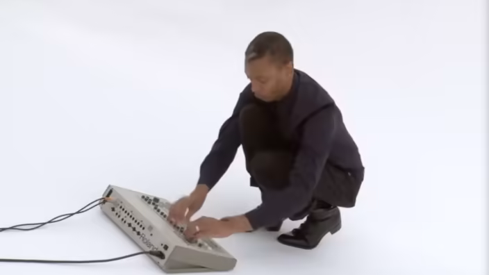 Happy 909 Day !