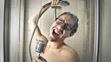 singing-shower-1451556002.jpg